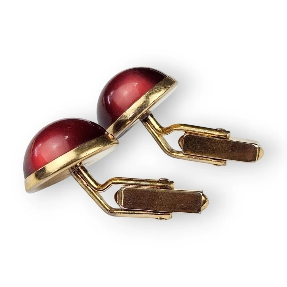 Swank Cufflinks Tie Bar Set Red Moonglow Lucite Cabochon Gold Plated Vintage 60s